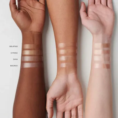 Merit Beauty Day Glow хайлайтер-бальзам для лица, 4 г