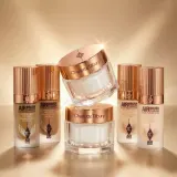 Charlotte Tilbury Charlotte's Magic Cream сменный блок крем для лица — фото 4