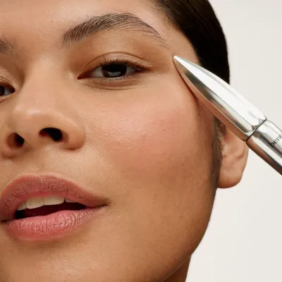 Benefit Cosmetics Dream Sheen Brow Glaze гель для бровей оттеночный с глянцевым финишем 5 мл