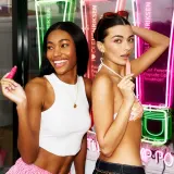 OLEHENRIKSEN Pout Preserve Chillers бальзам для губ с пептидами, 12 мл, оттенок Grenada Guava — фото 5