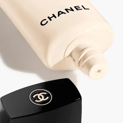Chanel Les Beiges Healthy Glow Highlighter хайлайтер жидкий, оттенок Summer Gleam, 30 мл