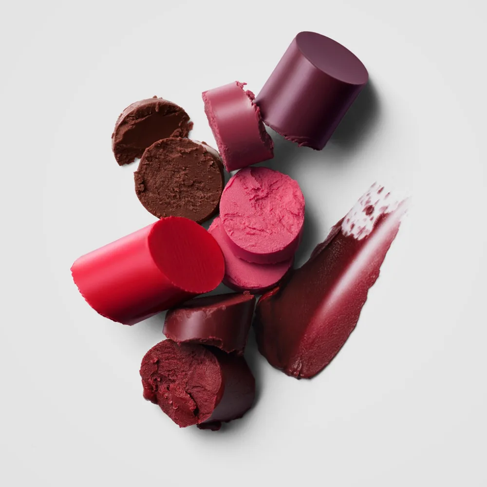 Rem Beauty Blur Butter разглаживающий бальзам для губ 3 г, оттенок dusty pink