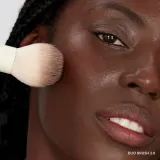 Refy Duo Brush 2.0 двусторонняя кисть для жидких бронзера и румян 1 шт — фото 5