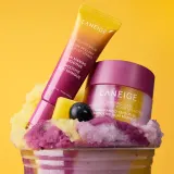 LANEIGE Lip Glowy Balm бальзам-блеск для губ оттенок Smoothie Mango Acai 10 г, Smoothie Mango Açaï — фото 3