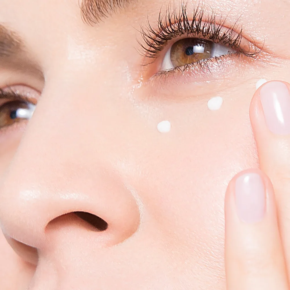 Clarins Total Eye Lift лифтинг-концентрат для кожи вокруг глаз 15 мл