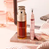 Clarins V Shaping Facial Lift сыворотка для кожи вокруг глаз с металлическим аппликатором 15 мл — фото 3