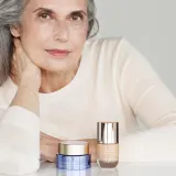 Clarins Nutri Lumiere Revive крем для лица дневной, 50 мл — фото 4