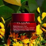 Clarins Super Restorative крем для лица ночной для всех типов кожи, 50 мл — фото 1