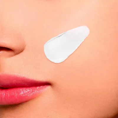 Clarins Hydra-Essentiel HA2 Крем для лица увлажняющий шелковистый SPF 15 50 мл