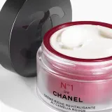 Chanel Насыщенный ревитализирующий крем для лица с красной камелией, 50 г — фото 1
