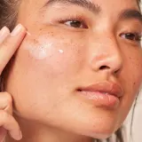 Dr Dennis Gross Vitamin C + Lactic сыворотка для лица с витамином C и молочной кислотой 50 мл — фото 2