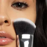 Haus Labs By Lady Gaga Cruelty-Free Foundation Brush кисть для тонального средства, 1 шт — фото 2