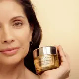 ESTEE LAUDER Revitalizing Supreme+ Youth Power Creme SPF 25 крем для лица дневной 50 мл — фото 3