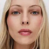Westman Atelier Squeaky Clean оттеночный бальзам для губ 6.5 г, оттенок Garçonne — фото 3