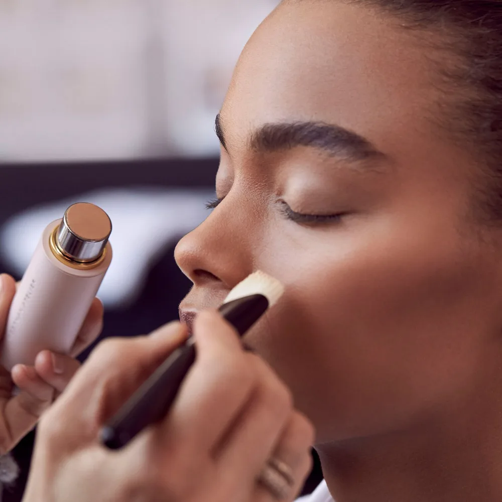 Westman Atelier Foundation Brush кисть для тонального средства плоская 1 шт