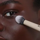 Refy Complexion Brush кисть для лица двусторонняя для растушёвки 1 шт — фото 4