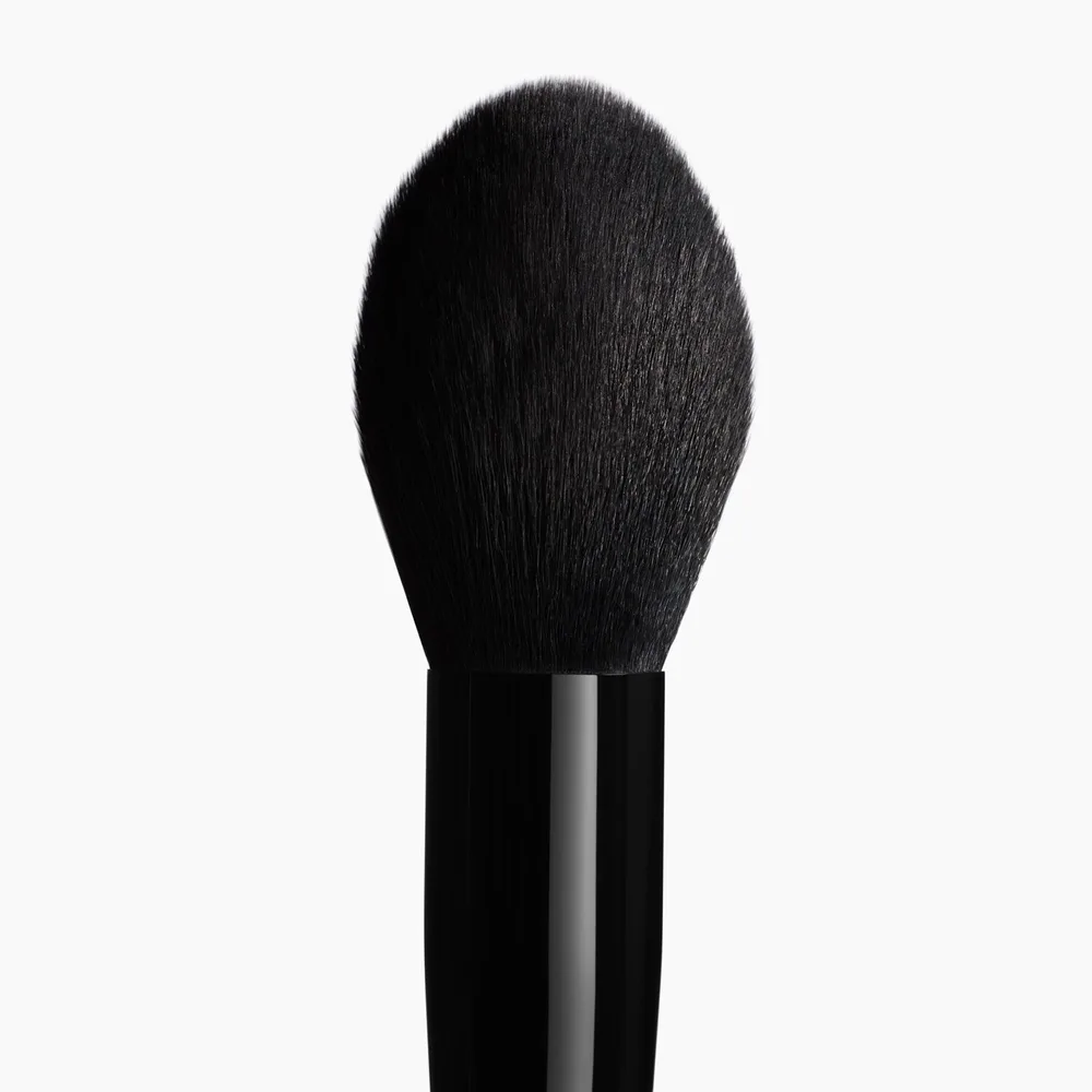 Chanel PINCEAU POUDRE 106 кисть для пудры, 1 шт., 1 pce