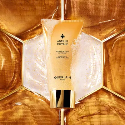 GUERLAIN Abeille Royale Cleansing Care-in-Mousse мусс для умывания, 175 мл