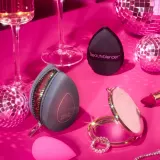 beautyblender Midnight Blend and Blur Set Набор спонж пуховка и чехол 3 предмета, 1 gąbka + 1 puszek для пудры + 1 футляр podróżne — фото 3
