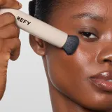 Refy Duo Brush кисть для макияжа двусторонняя 1 шт — фото 2