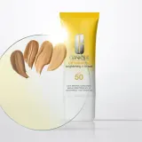 Clinique UV Solutions Brightening + Tinted Sunscreen SPF 50 солнцезащитный крем с тоном 01 Light, 40 мл — фото 2