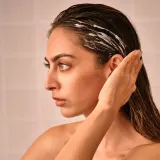 FABLE AND MANE Hydrating Conditioner Кондиционер для сухих волос увлажняющий аюрведический с куркумой и амлой 237 мл Fable & Mane Hydrating Conditioner — фото 3