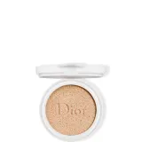 DIOR Capture Dreamskin Moist and Perfect Cushion SPF 50 PA+++ сменный блок кушона, оттенок 000 — фото 1