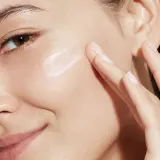 LANCOME Hydra Zen Glow крем для лица увлажняющий 50 мл — фото 3