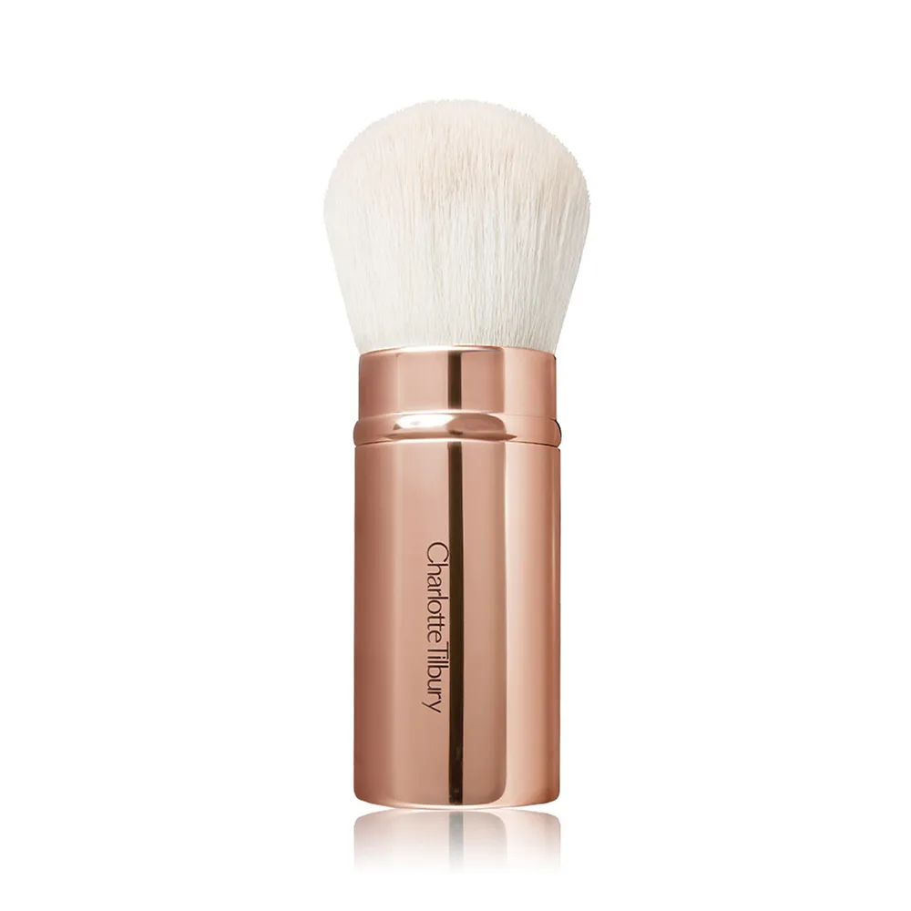 Charlotte Tilbury Air-Brush Kabuki Brush Кисть для бронзера и пудры выдвижная 1 шт