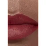 Chanel Rouge Allure Velvet матовая помада для губ со светящимся финишем, оттенок 43 LA FAVORITE, 3.5 г — фото 4