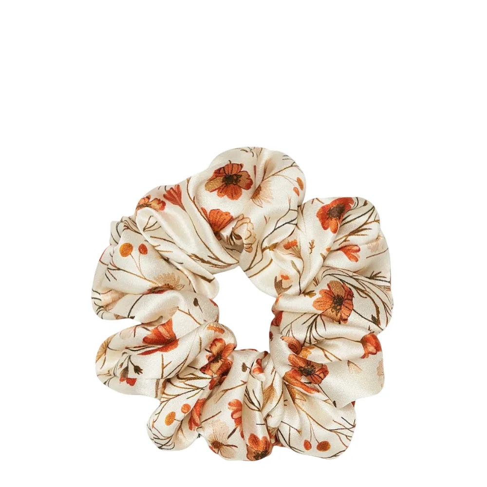 Резинка для волос Almania Scrunchie шёлковая с принтом полевой луг, без металла, для тонких волос, 1 шт