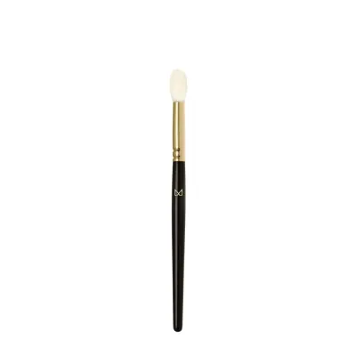 Кисть для макияжа M Brush by Maxineczka 05 с мягким ворсом, для точного нанесения и растушевки