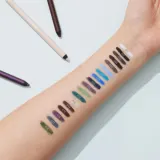 Карандаш для глаз Gosh Matte Eye Liner 008 Crazy Blue синий матовый водостойкий — фото 3