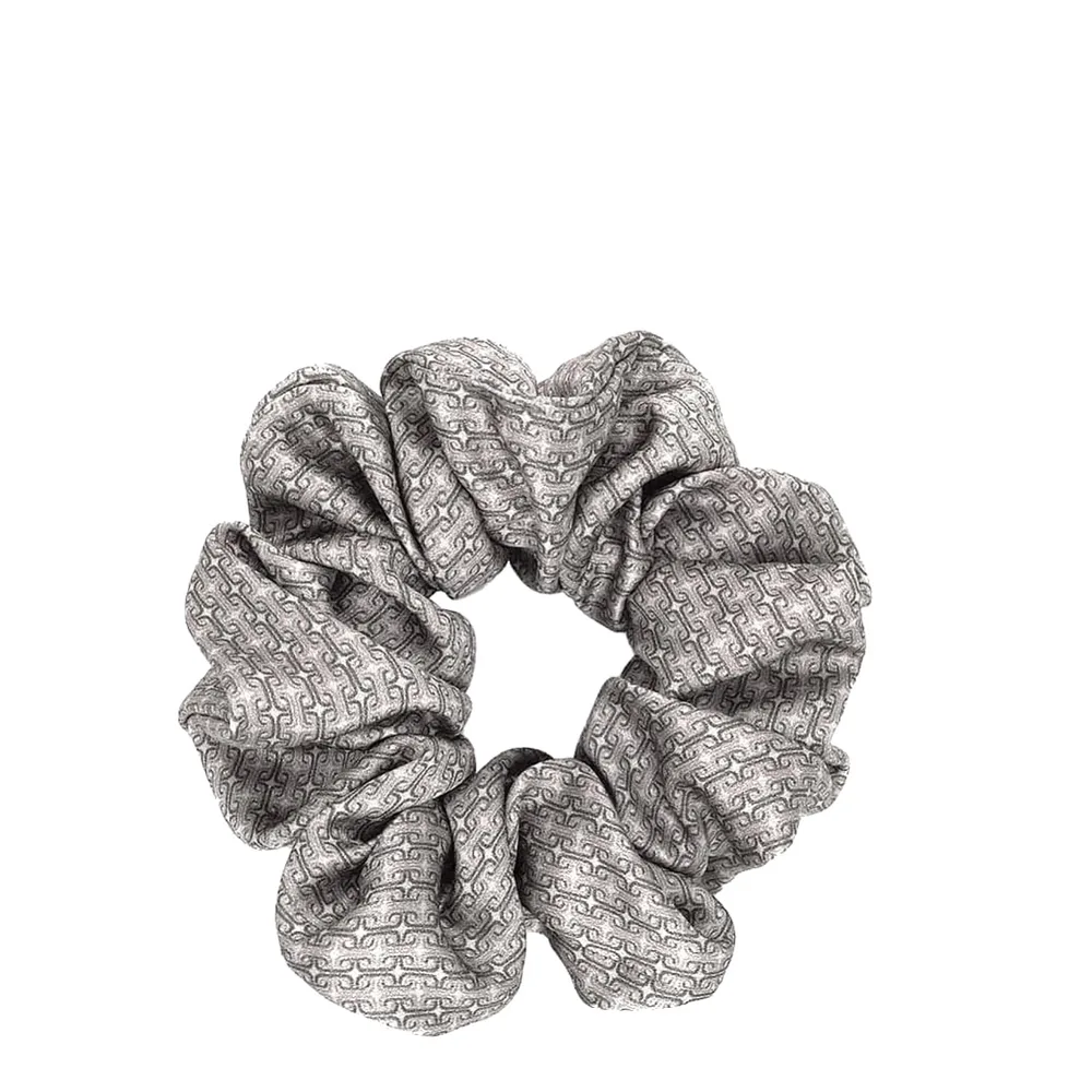 Резинка для волос Almania Scrunchie шёлковая с узором серебряная цепочка, графичный принт, 1 шт