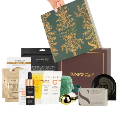 Подарочный набор для лица SunewMed+ Christmas SET GREEN с витамином C, крем SPF 50, патчи и маски, 12 предметов