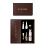 Подарочный набор для лица SunewMed+ Christmas SET GREEN с витамином C, крем SPF 50, патчи и маски, 12 предметов — фото 2