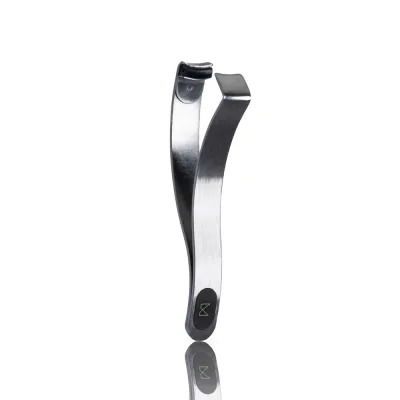 Зажим для ресниц M BRUSH by Maxineczka M Lash Curler узкий, японская нержавеющая сталь, 6 сменных силиконовых подушечек