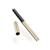 Тени для век в стике KIKO Milano Hug Couture Long Lasting 01 Lustre Layer стойкие, металлик, 1,6 г — фото 2