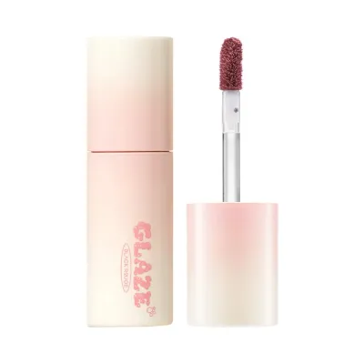 Блеск для губ Black Rouge Chewy Lip Glaze Sweet Chili красный, эффект глянцевой глади, 3,5 г