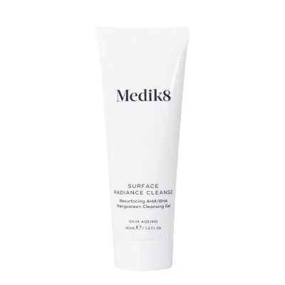 Гель для умывания Medik8 Surface Radiance Cleanse с кислотами AHA и BHA, для сияния кожи, 40 мл