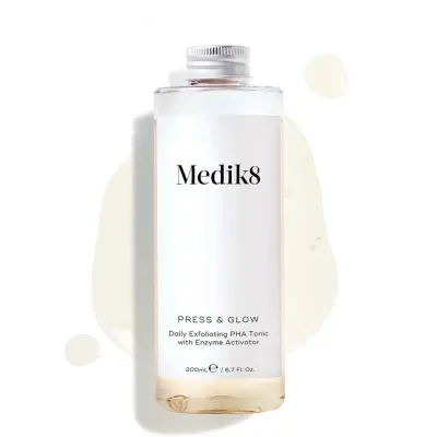 Тоник для лица Medik8 Press&Glow Refill отшелушивающий с PHA-кислотой и активатором ферментов, сменный блок, 200 мл