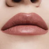 Помада для губ Estee Lauder Pure Color Creme Lipstick 822 Make You Blush кремовая мягкая, 3.5 г — фото 2
