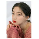 Тинт для губ Romand Juicy Lasting Tint коралловый, глянцевый финиш, 09 Litchi Coral, 5,5 г — фото 3
