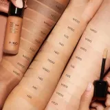 Тональная основа и консилер 2 в 1 KIKO Milano Full Coverage плотное покрытие, матово-сатиновый финиш, WB60 Warm Beige, 25 мл — фото 2