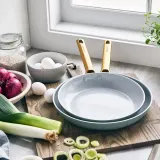 GreenPan Набор из 2-х сковород Padova 26+30 см небесно-голубого цвета — фото 6