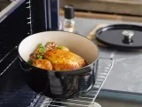 KitchenAid Овальный чугунный кастрюля 30 см 5,6 л черный — фото 7