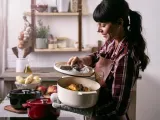 KitchenAid Овальный чугунный кастрюля 30 см 5,6 л крем — фото 8