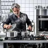 KitchenAid Кастрюля Mutli-ply 24 см 4,9 л с крышкой — фото 6