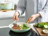 GreenPan Набор 2 сковородок Padova 20+26 см дымчато-голубого цвета — фото 4