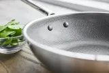 GreenPan Сковорода Вок: Wok Apex 28 см керамическое покрытие в форме медового сота — фото 7
